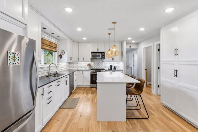 7332 3rd Avenue S, Richfield, MN 55423