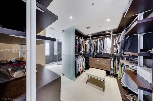 701 Brickell Key Blvd 503, Miami, FL 33131