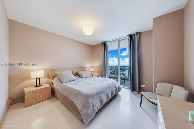 701 Brickell Key Blvd 503, Miami, FL 33131