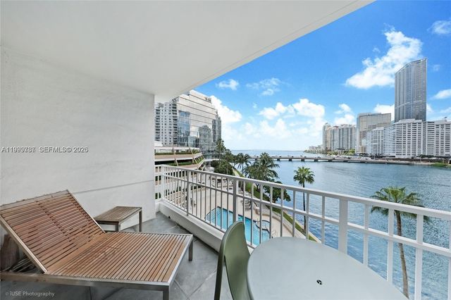701 Brickell Key Blvd 503, Miami, FL 33131