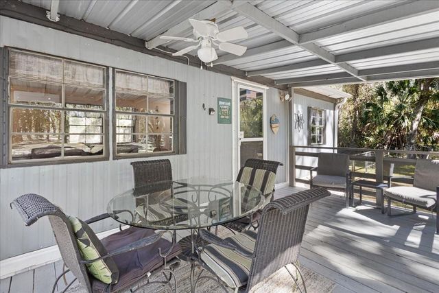 966 NE 818TH STREET, Old Town, FL 32680