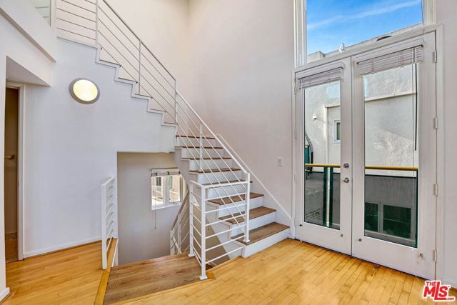 811 21st Street 6, Santa Monica, CA 90403