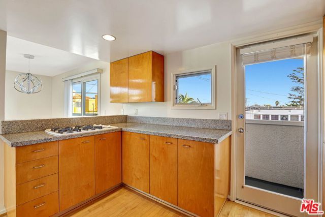 811 21st Street 6, Santa Monica, CA 90403