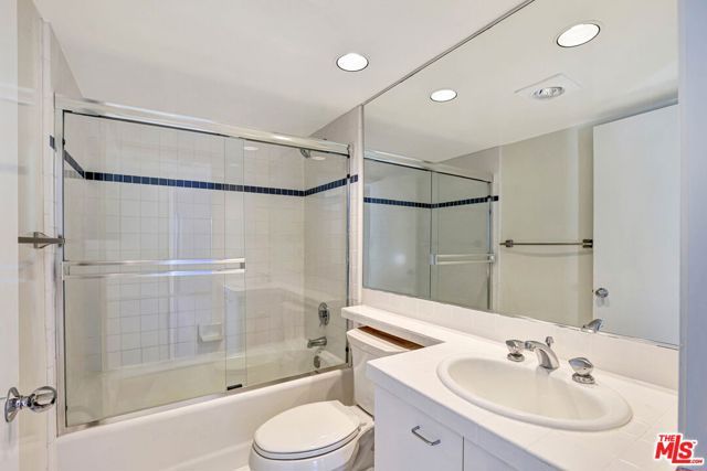 811 21st Street 6, Santa Monica, CA 90403