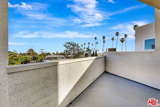 811 21st Street 6, Santa Monica, CA 90403
