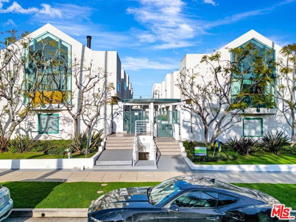 811 21st Street 6, Santa Monica, CA 90403