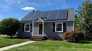 211 Holyoke St, Ludlow, MA 01056
