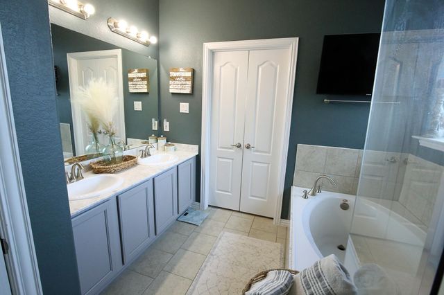 13346 Pecan Trails Drive, Santa Fe, TX 77510