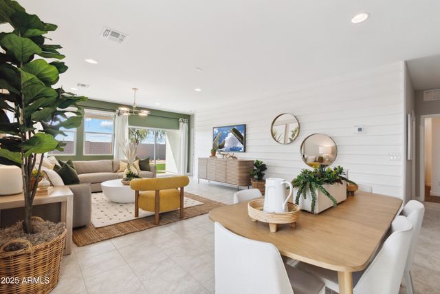 515 W BUNKER HILL Street, Florence, AZ 85132