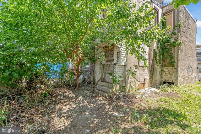 925 KIMBER ST, Camden, NJ 08102