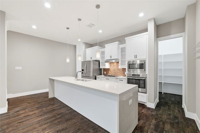 3008 Zenia Drive, Dallas, TX 75204