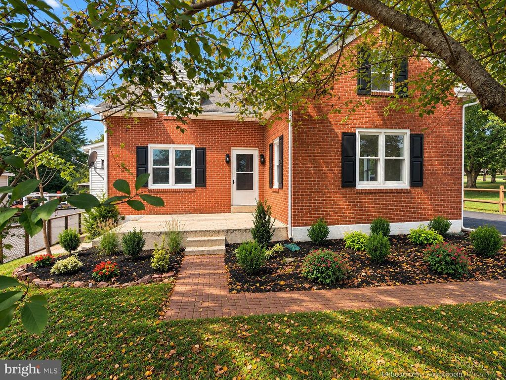 510 LIMERICK CENTER RD, ROYERSFORD, PA 19468 — exterior