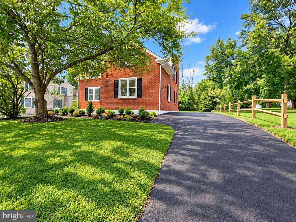 510 LIMERICK CENTER RD, ROYERSFORD, PA 19468 — photo 3