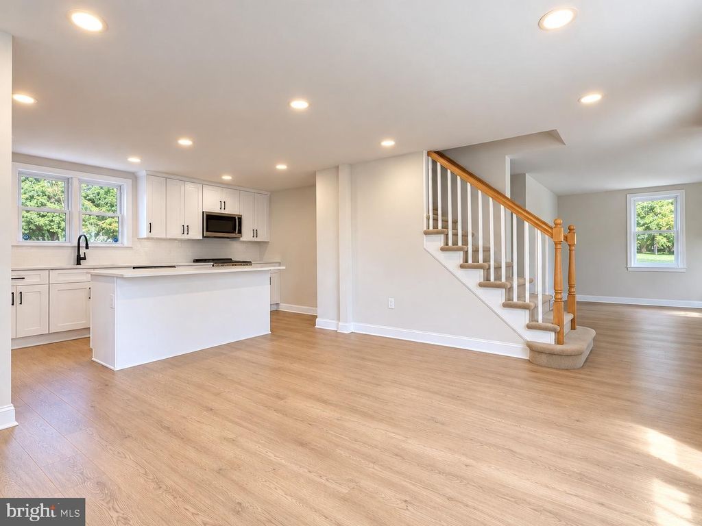 510 LIMERICK CENTER RD, ROYERSFORD, PA 19468 — photo 4
