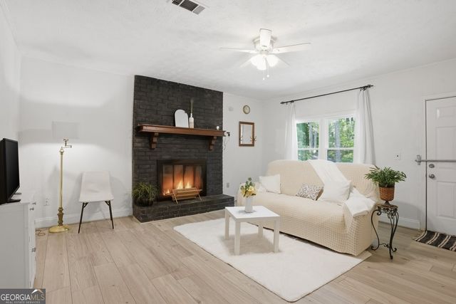 2934 Bicentennial Drive, Stone Mountain, GA 30087