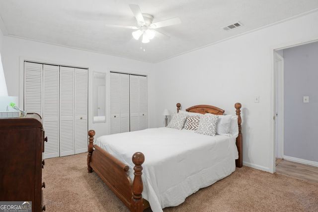 2934 Bicentennial Drive, Stone Mountain, GA 30087