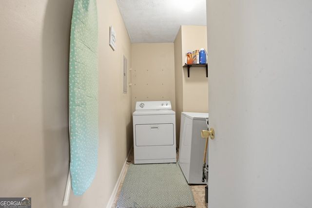 2934 Bicentennial Drive, Stone Mountain, GA 30087