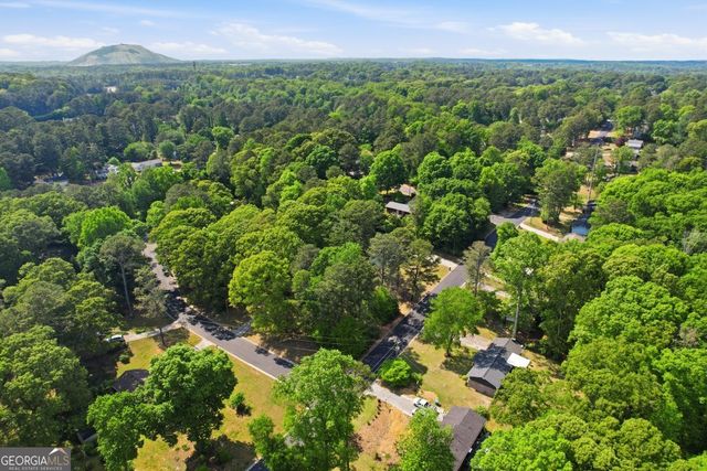 2934 Bicentennial Drive, Stone Mountain, GA 30087