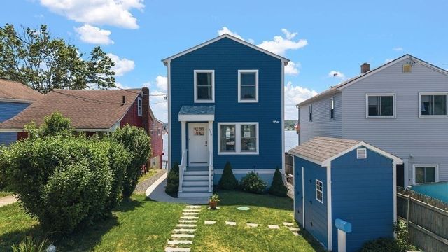158 Ocean View, Swansea, MA 02777