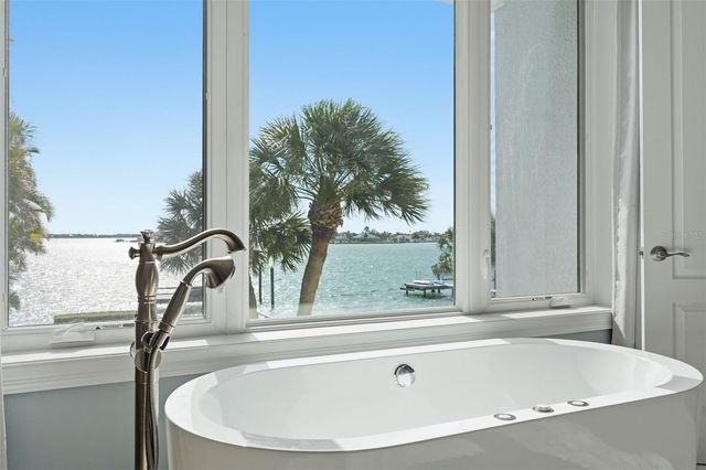 7115 BAY STREET, St Pete Beach, FL 33706