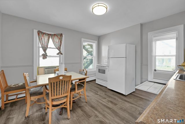18 Mallory Street, Danbury, CT 06810