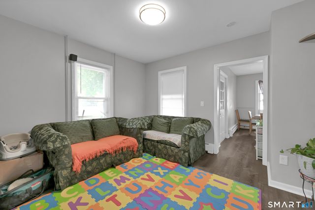 18 Mallory Street, Danbury, CT 06810