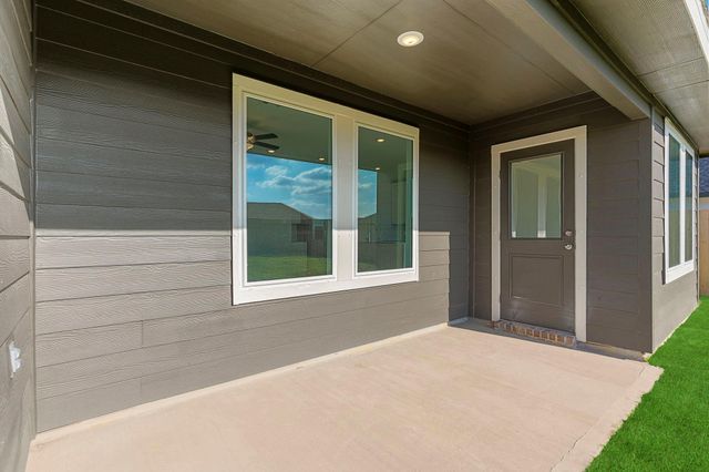 9115 Serene Haven, Iowa Colony, TX 77583