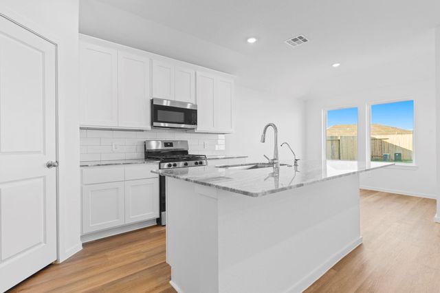 9115 Serene Haven, Iowa Colony, TX 77583