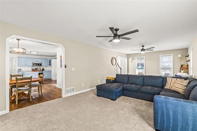 552 Magnolia Drive, Douglasville, GA 30134