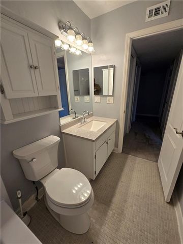 60 Lamsden NW Lane, Atlanta, GA 30327