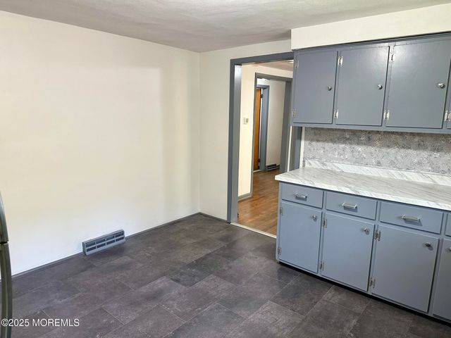 135 S Main Street, Barnegat, NJ 08005