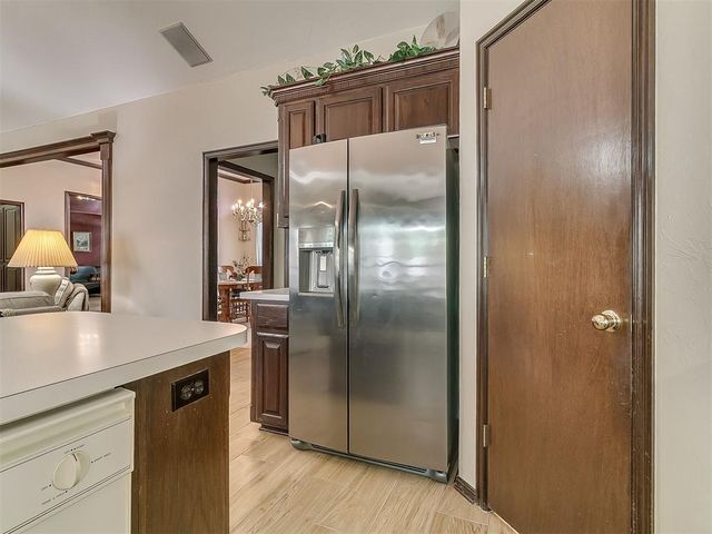 8621 NW 116th Street, Oklahoma City, OK 73162