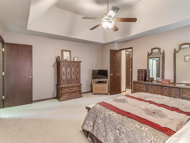 8621 NW 116th Street, Oklahoma City, OK 73162