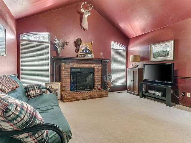 8621 NW 116th Street, Oklahoma City, OK 73162