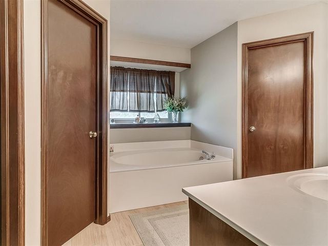 8621 NW 116th Street, Oklahoma City, OK 73162