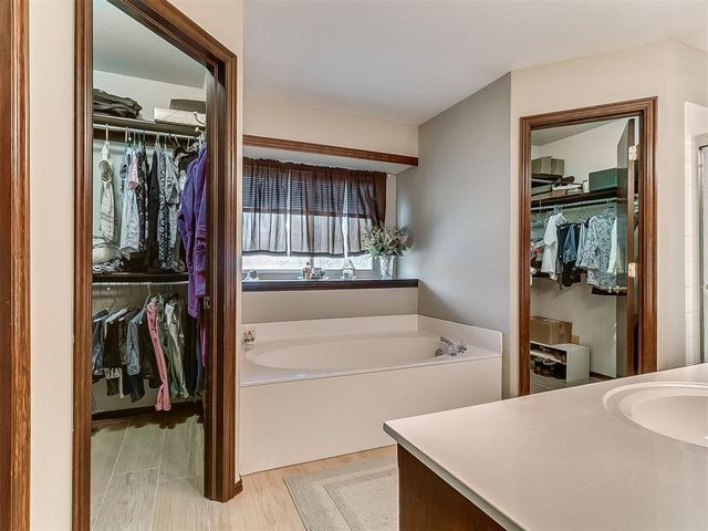 8621 NW 116th Street, Oklahoma City, OK 73162