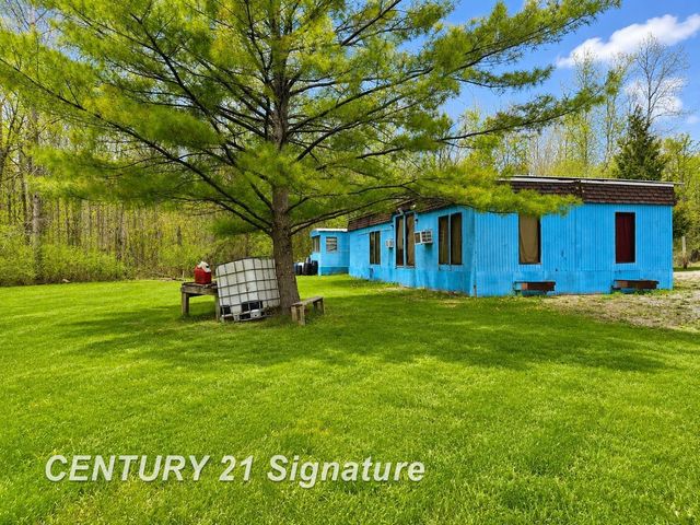 3175 Coolidge Road, Warren Twp, MI 48612