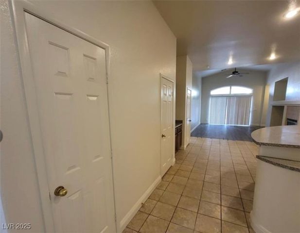 8240 Aurora Peak Avenue, Las Vegas, NV 89131