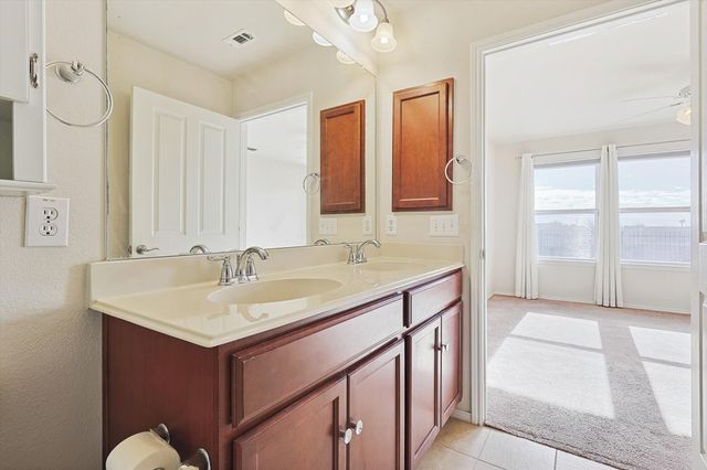 289 Mariposa Lane, Frisco, TX 75036