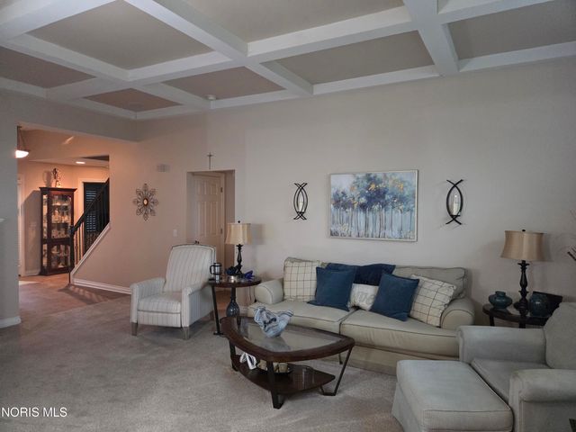 26304 Stillwater Drive, Perrysburg, OH 43551