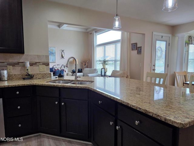 26304 Stillwater Drive, Perrysburg, OH 43551