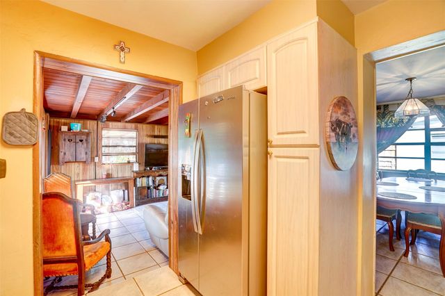 4271 NE 11th Ter, Pompano Beach, FL 33064