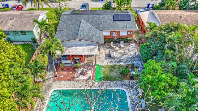 4271 NE 11th Ter, Pompano Beach, FL 33064