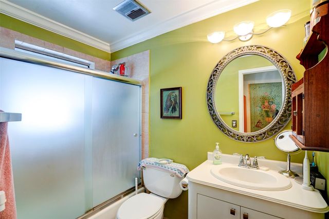 4271 NE 11th Ter, Pompano Beach, FL 33064