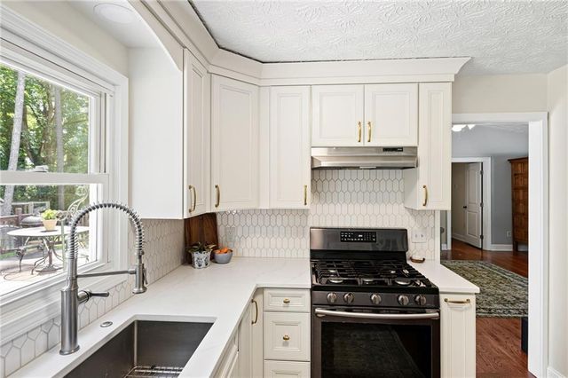 390 Sarsen Trail NW, Marietta, GA 30064