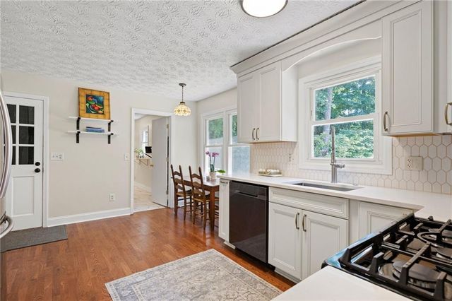 390 Sarsen Trail NW, Marietta, GA 30064