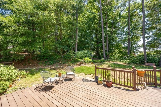 390 Sarsen Trail NW, Marietta, GA 30064