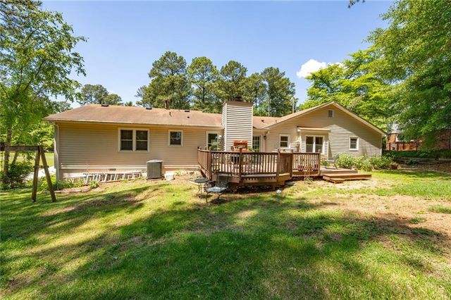 390 Sarsen Trail NW, Marietta, GA 30064