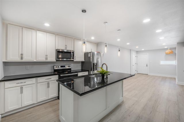 1418 Vermont Street 1, Houston, TX 77006