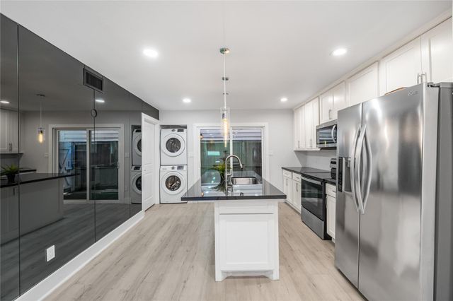 1418 Vermont Street 1, Houston, TX 77006
